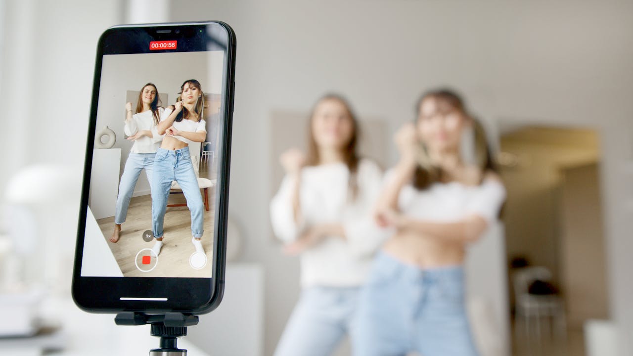 La venta online de ropa y tecnología se ha incrementado gracias al marketing de influencers