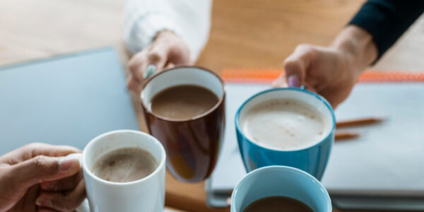 Controla tu marketing con 4 métricas mientras te tomas el primer café